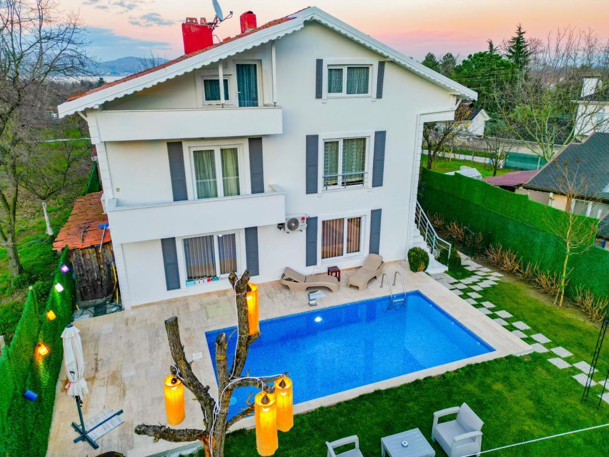 Villa Atlas Muhafazakar Havuzlu, Mustakil Genis Bahceli Sapanca Eksteriør billede