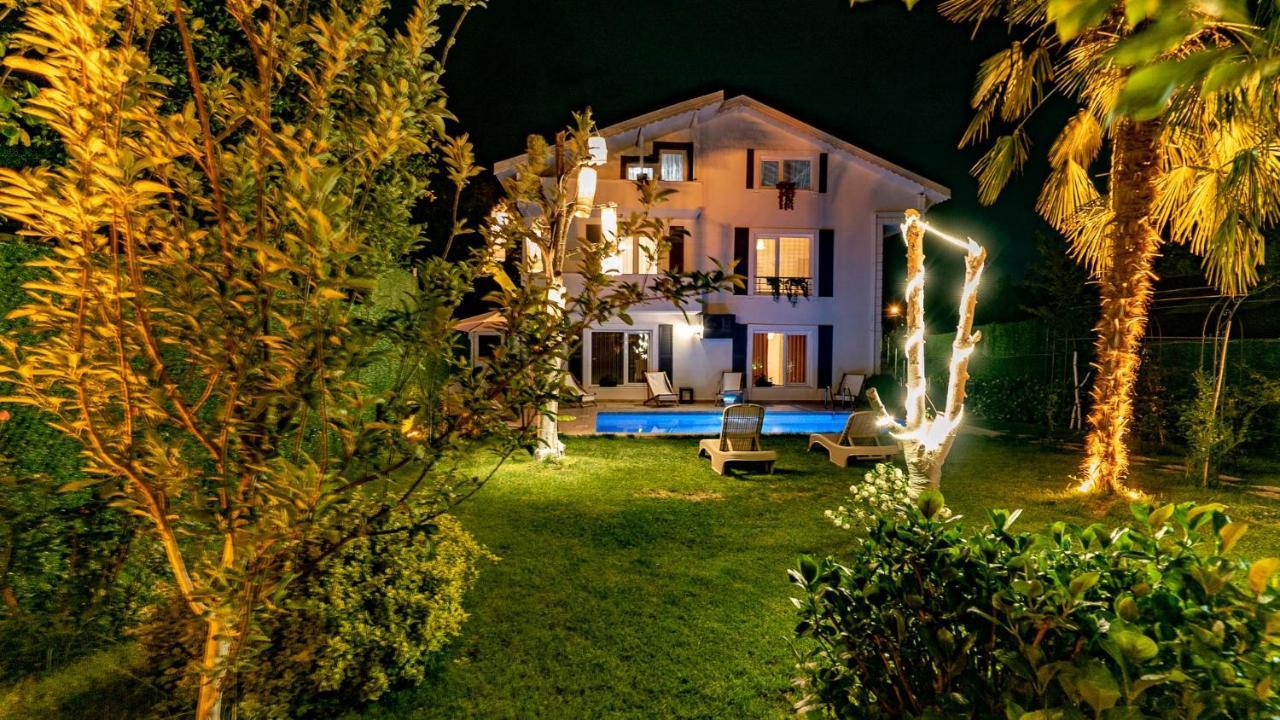 Villa Atlas Muhafazakar Havuzlu, Mustakil Genis Bahceli Sapanca Eksteriør billede