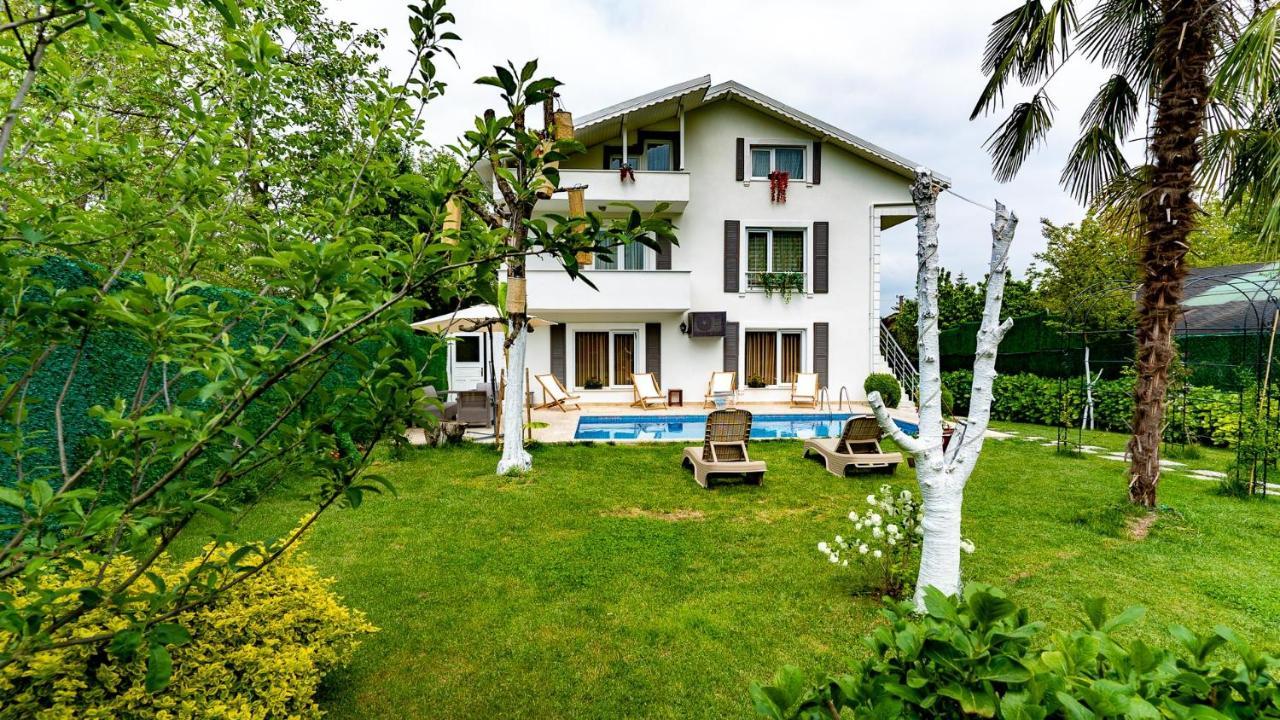 Villa Atlas Muhafazakar Havuzlu, Mustakil Genis Bahceli Sapanca Eksteriør billede