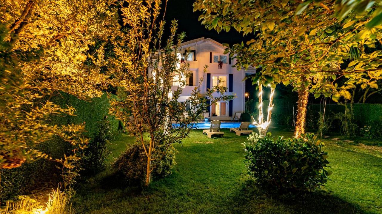 Villa Atlas Muhafazakar Havuzlu, Mustakil Genis Bahceli Sapanca Eksteriør billede