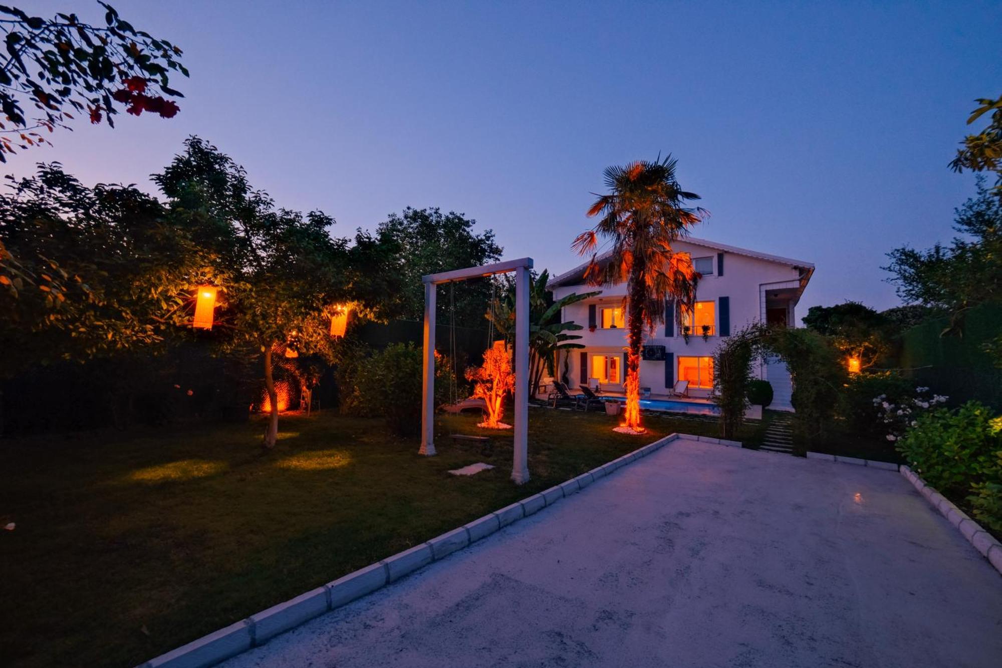 Villa Atlas Muhafazakar Havuzlu, Mustakil Genis Bahceli Sapanca Eksteriør billede